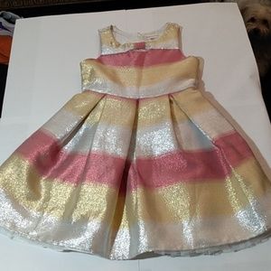 Girl's Dress